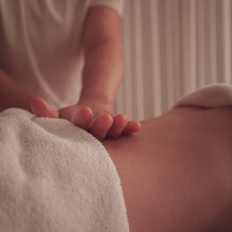 tajski masaz po okresie ciazy thai massage post natal cracow.jpg