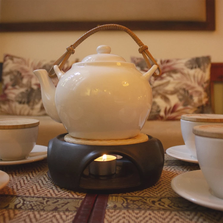 herbatka dla seniorów tajski masaż thai massage.jpg