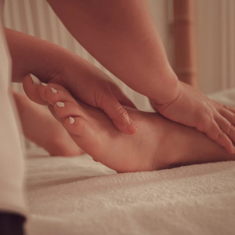 masaż stóp i nóg tajski masaż thai massage kraków chaiyo 2.jpg